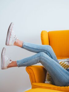 Influencer marketing vs traditional marketing